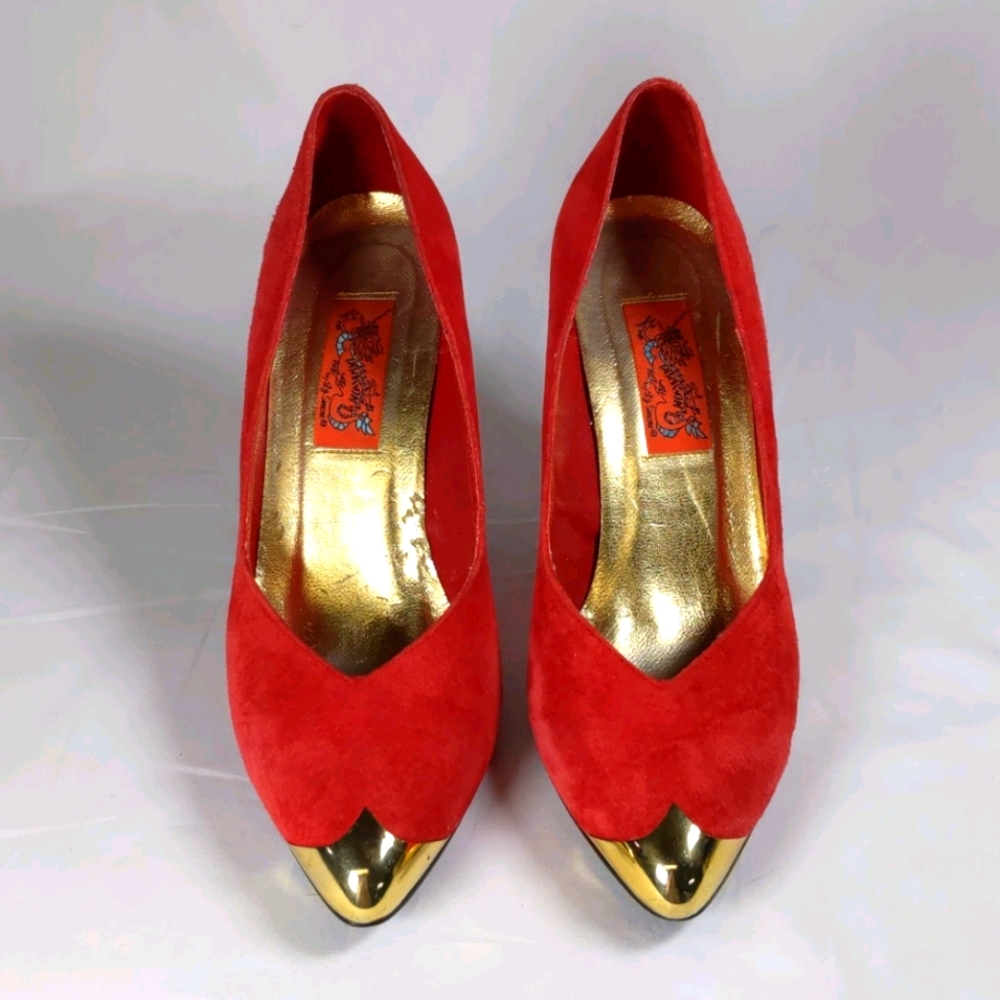 Vintage Red Suede Heels Gold Toe Cap Suzy Wong Dragon size 10